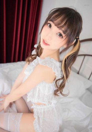 亚洲精品一区无码A片丁香花_高清动漫在线观看