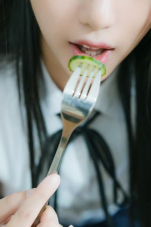 新婚夫妻性视频久久网_大片在线观看