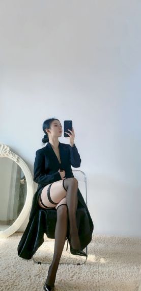 少妇裸体性猛交视频_BD英语免费全集观看