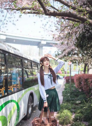 久久婷婷蜜乳一本欲蜜臀_粤语中字在线观看