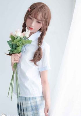 美女黄频久久_720高清在线观看